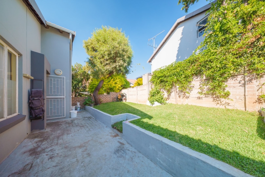 2 Bedroom Property for Sale in Eden Glen Gauteng