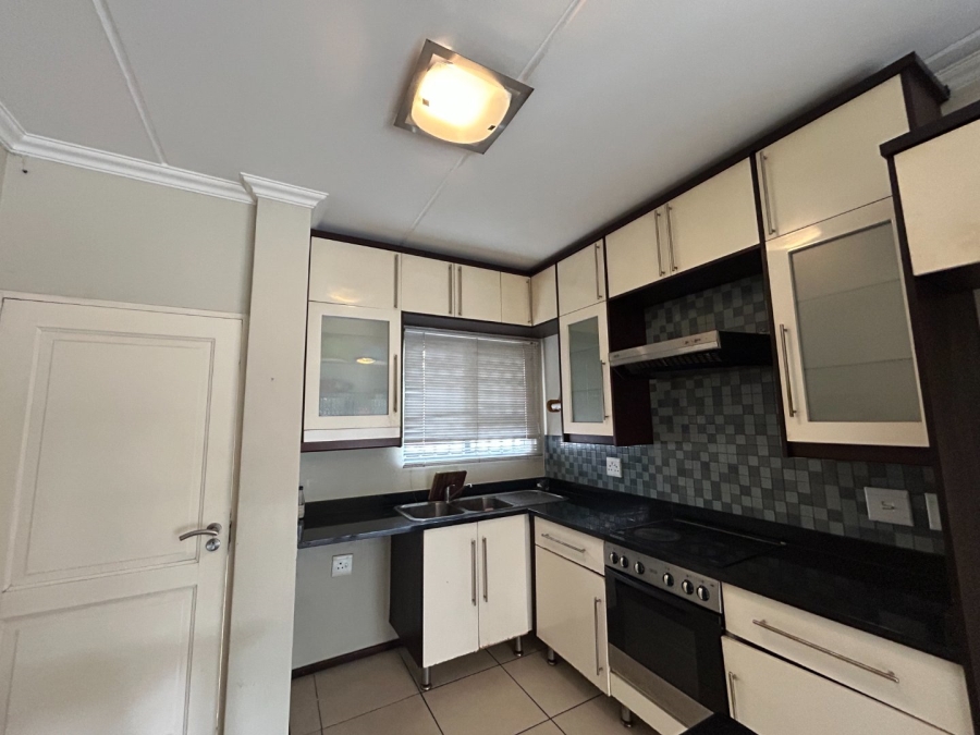 To Let 2 Bedroom Property for Rent in Blackheath Gauteng