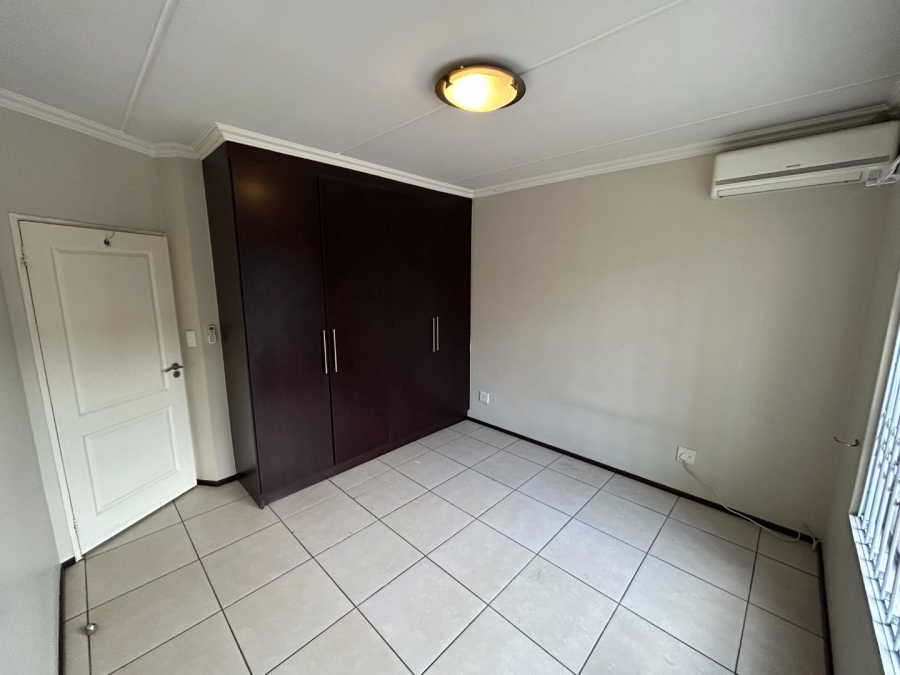 To Let 2 Bedroom Property for Rent in Cresta Gauteng