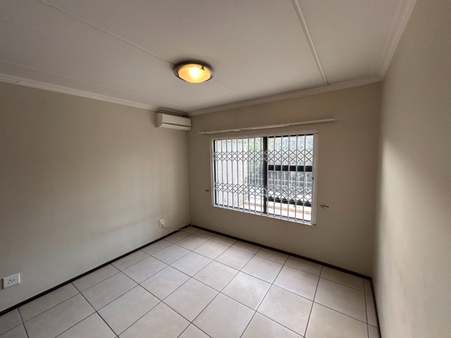 To Let 2 Bedroom Property for Rent in Cresta Gauteng