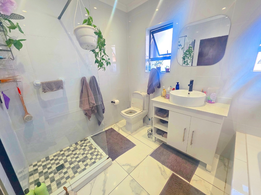 4 Bedroom Property for Sale in Sunward Park Gauteng