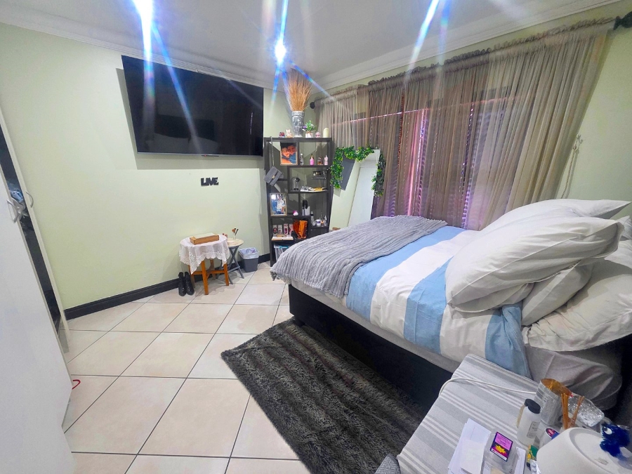 4 Bedroom Property for Sale in Sunward Park Gauteng