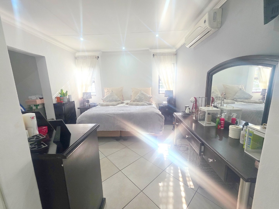 4 Bedroom Property for Sale in Sunward Park Gauteng