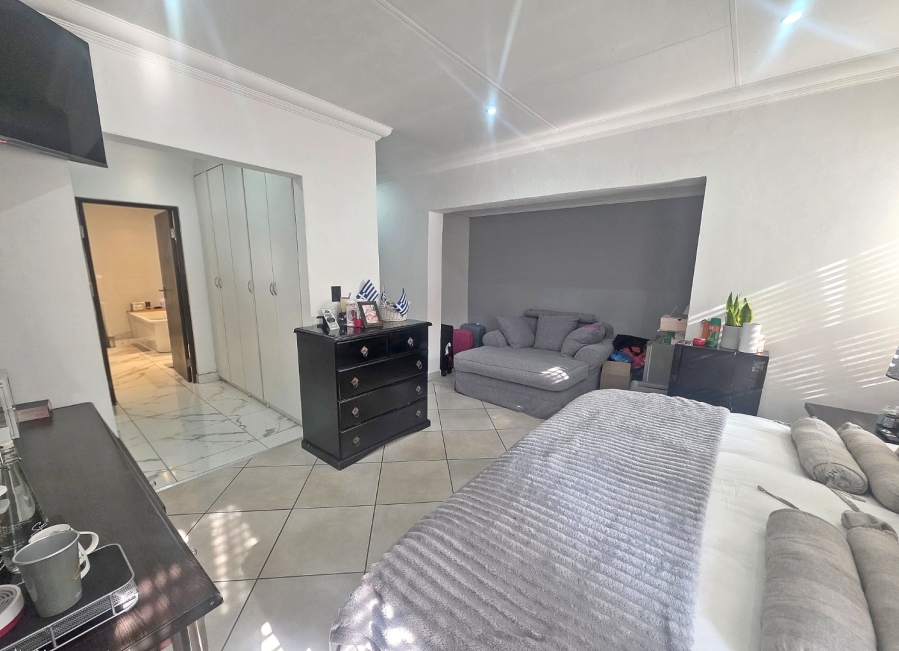 4 Bedroom Property for Sale in Sunward Park Gauteng