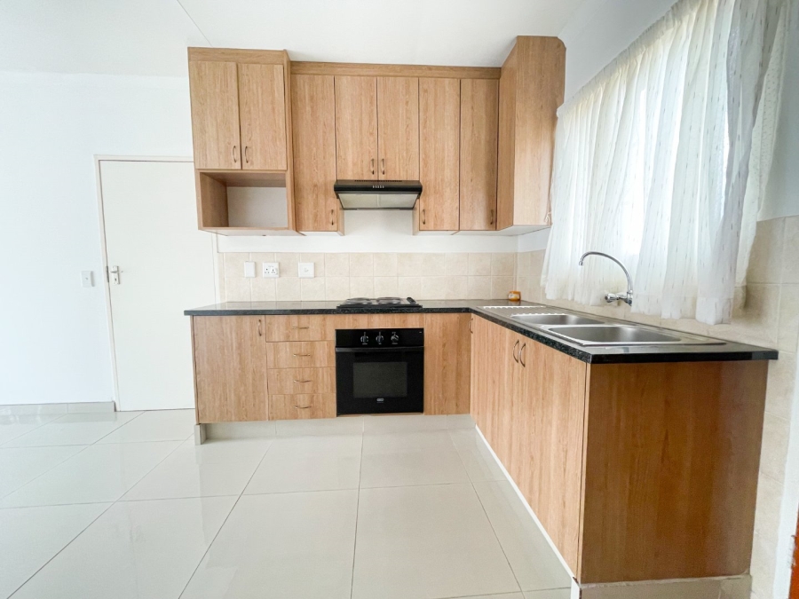To Let 2 Bedroom Property for Rent in Kosmosdal Gauteng