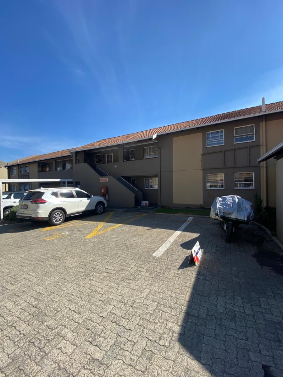 2 Bedroom Property for Sale in Verwoerdpark Gauteng
