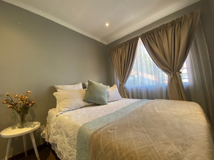 2 Bedroom Property for Sale in Verwoerdpark Gauteng