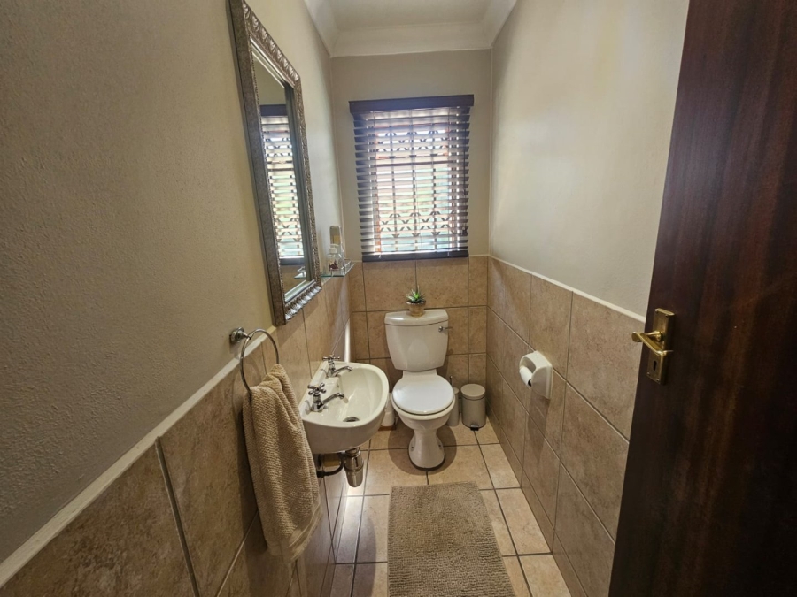 3 Bedroom Property for Sale in Olympus AH Gauteng