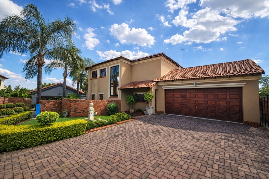 3 Bedroom Property for Sale in Olympus AH Gauteng