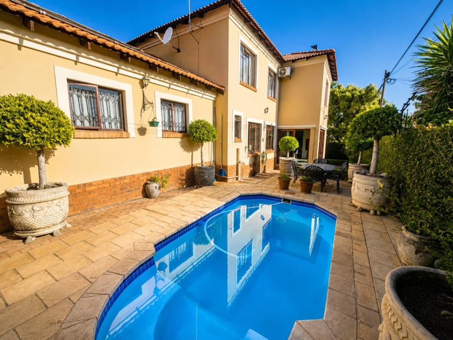 3 Bedroom Property for Sale in Olympus AH Gauteng