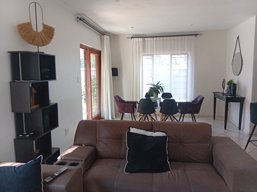 3 Bedroom Property for Sale in Bonaero Park Gauteng