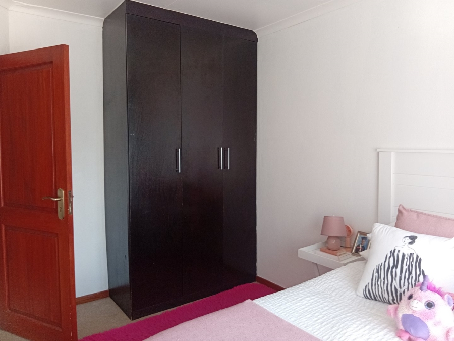 3 Bedroom Property for Sale in Bonaero Park Gauteng