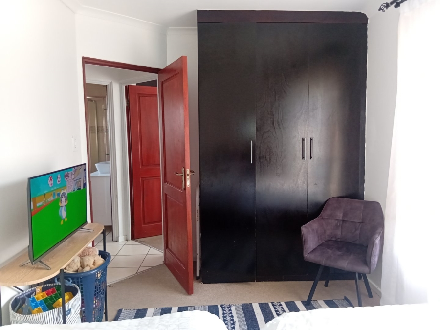 3 Bedroom Property for Sale in Bonaero Park Gauteng