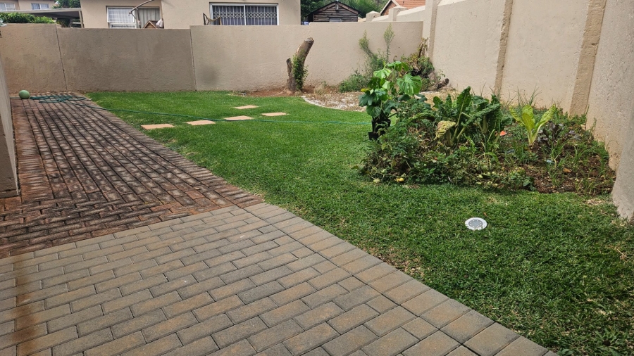 3 Bedroom Property for Sale in Heuwelsig Estate Gauteng