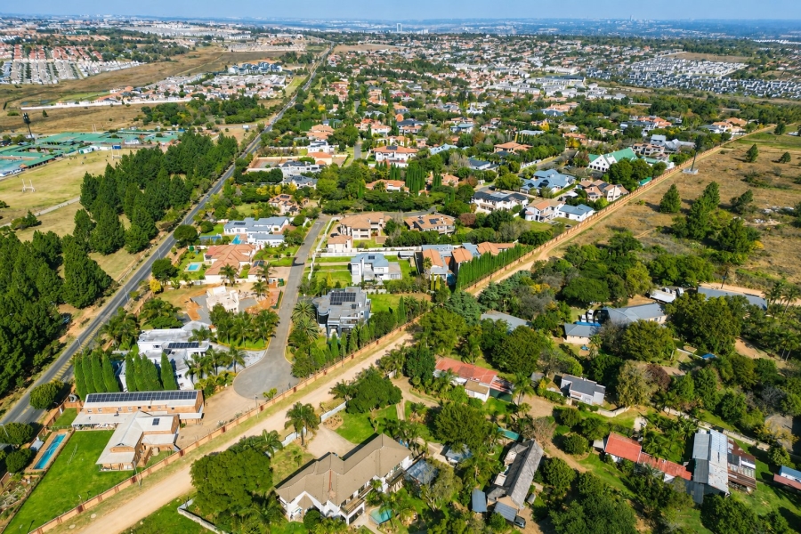 4 Bedroom Property for Sale in Blue Hills AH Gauteng