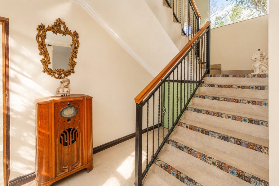 4 Bedroom Property for Sale in Blue Hills AH Gauteng