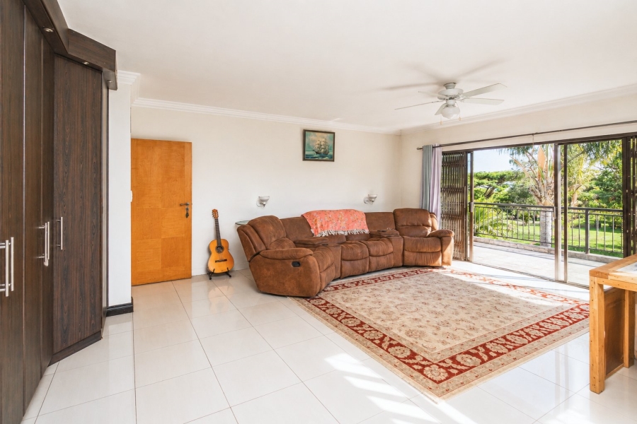 4 Bedroom Property for Sale in Blue Hills AH Gauteng