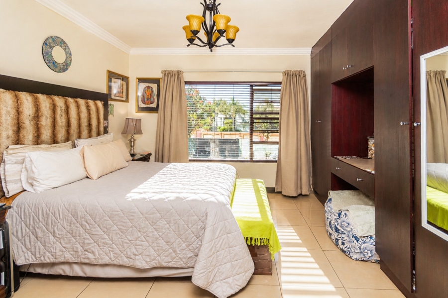 4 Bedroom Property for Sale in Blue Hills AH Gauteng