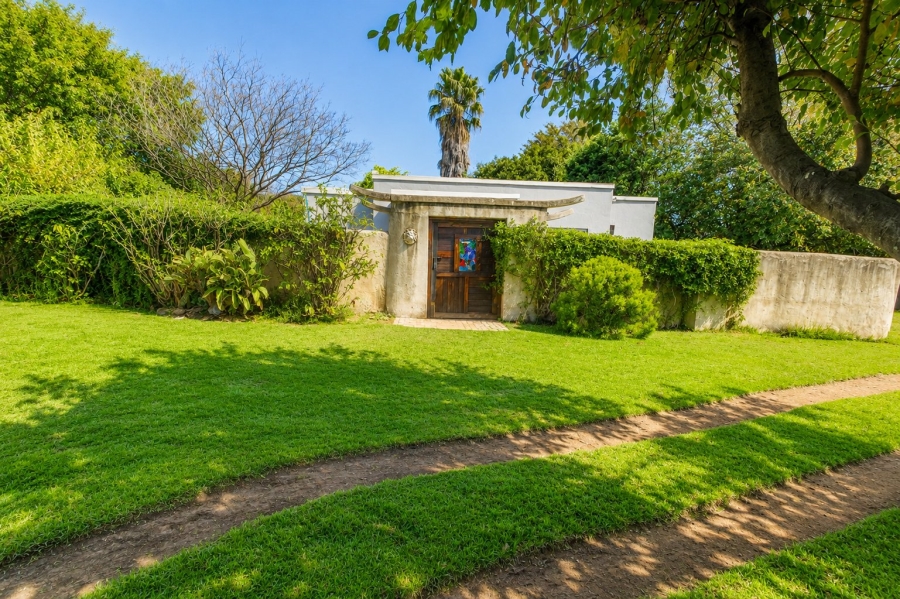 4 Bedroom Property for Sale in Blue Hills AH Gauteng