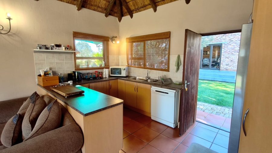 5 Bedroom Property for Sale in Vaal Marina Gauteng