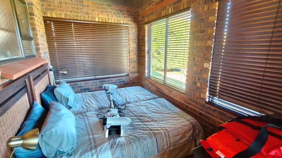 5 Bedroom Property for Sale in Vaal Marina Gauteng