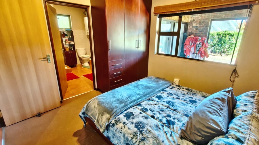 5 Bedroom Property for Sale in Vaal Marina Gauteng