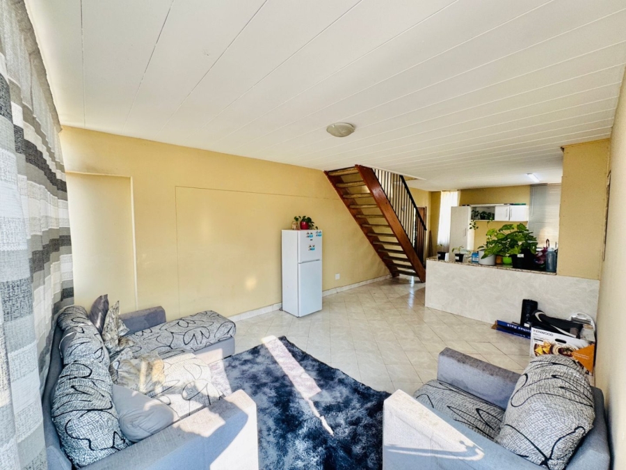 2 Bedroom Property for Sale in Primrose Hill Gauteng