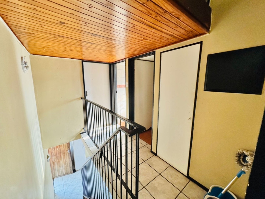 2 Bedroom Property for Sale in Primrose Hill Gauteng