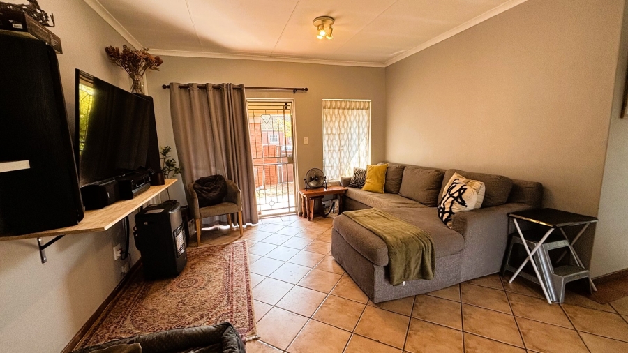  Bedroom Property for Sale in Highveld Gauteng