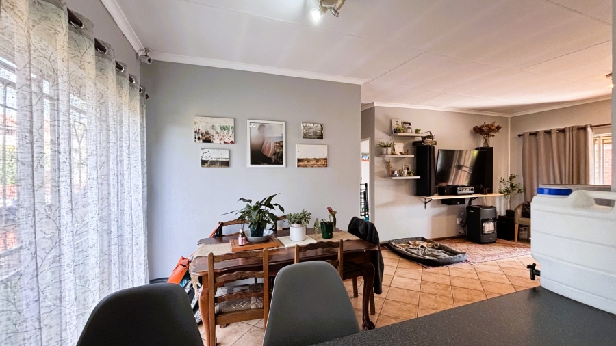  Bedroom Property for Sale in Highveld Gauteng