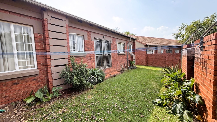  Bedroom Property for Sale in Highveld Gauteng