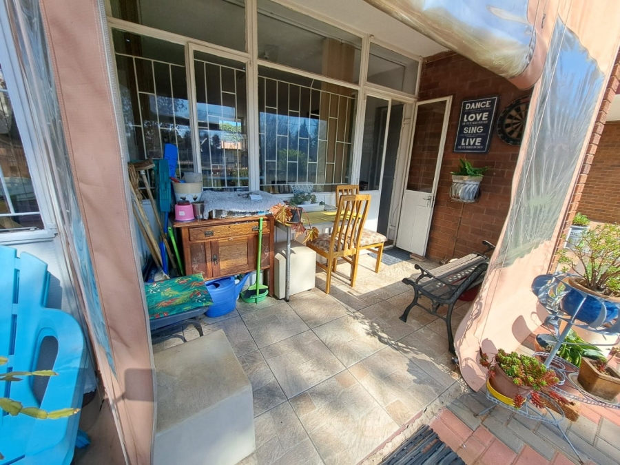 1 Bedroom Property for Sale in Ferryvale Gauteng