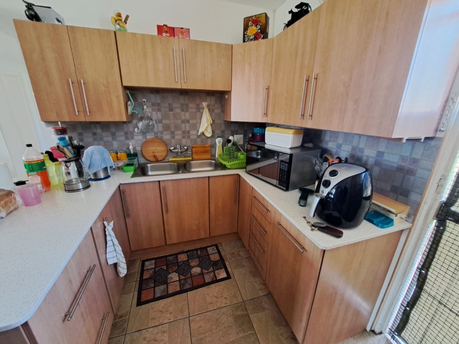 1 Bedroom Property for Sale in Ferryvale Gauteng