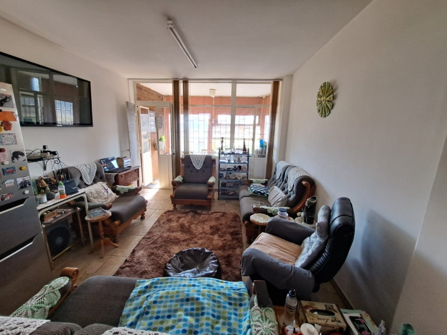 1 Bedroom Property for Sale in Ferryvale Gauteng