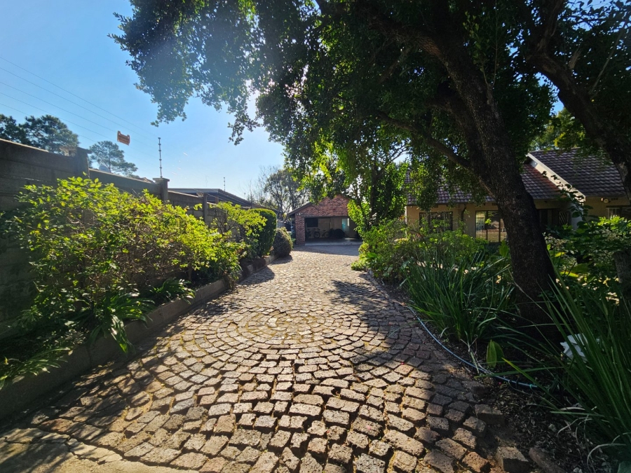 3 Bedroom Property for Sale in Bloubosrand Gauteng