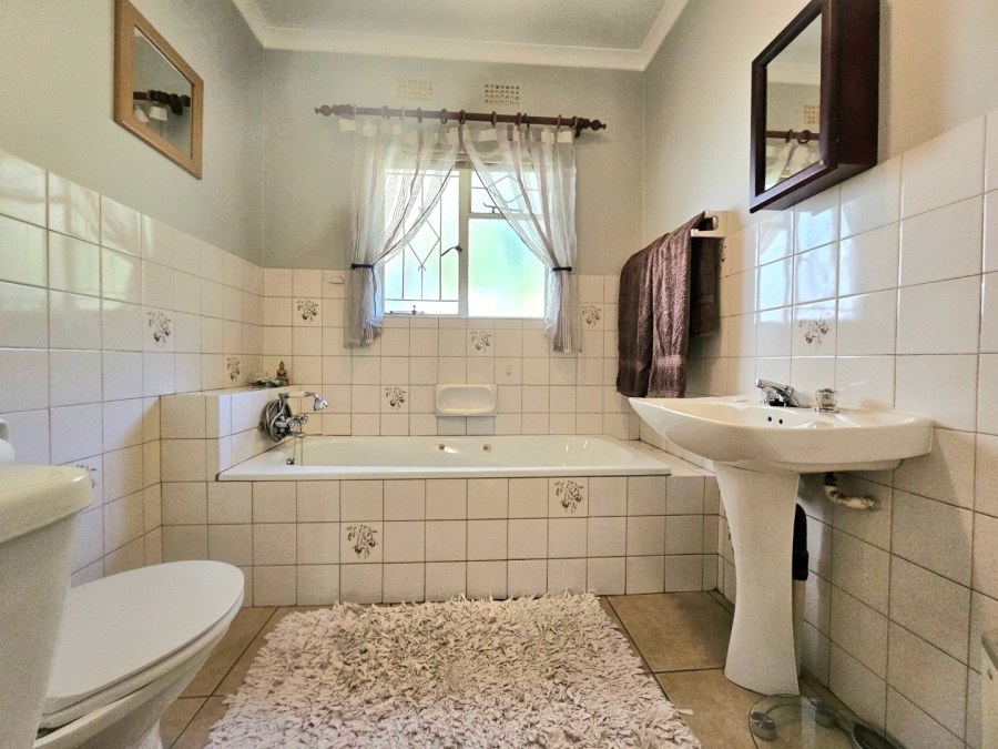 3 Bedroom Property for Sale in Bloubosrand Gauteng