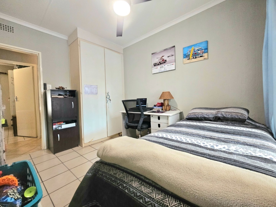 3 Bedroom Property for Sale in Bloubosrand Gauteng