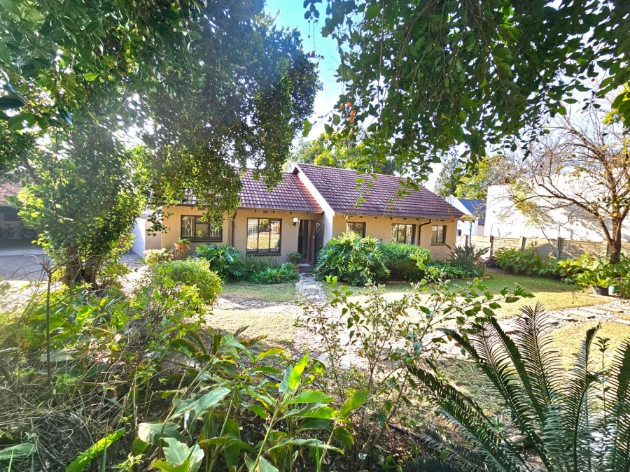 3 Bedroom Property for Sale in Bloubosrand Gauteng