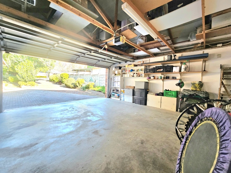 3 Bedroom Property for Sale in Bloubosrand Gauteng