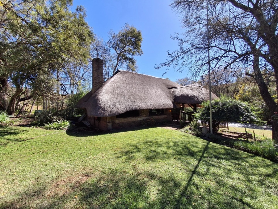 Commercial Property for Sale in Roodekrans Gauteng