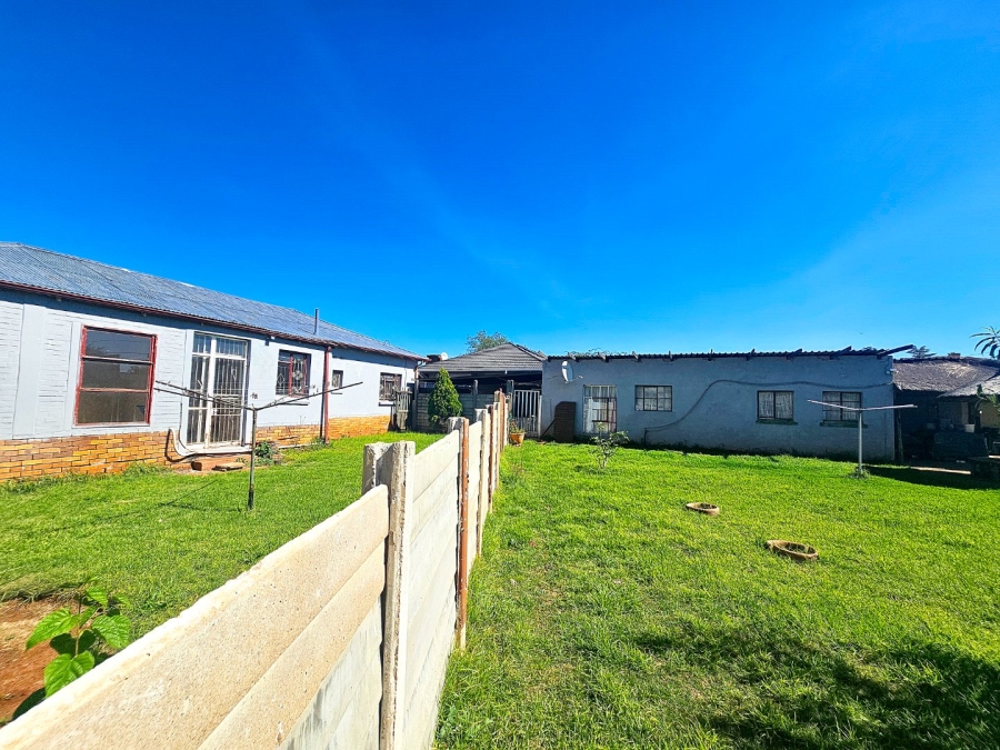 3 Bedroom Property for Sale in Strubenvale Gauteng