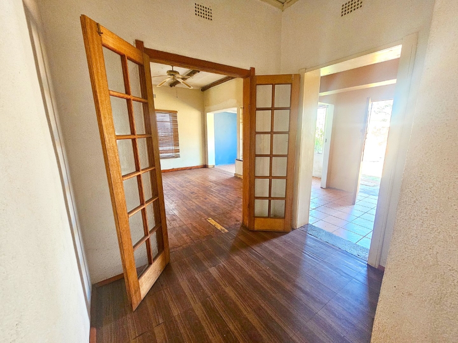 3 Bedroom Property for Sale in Strubenvale Gauteng