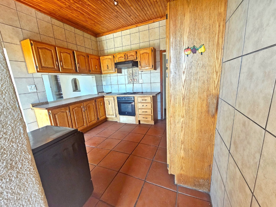 3 Bedroom Property for Sale in Strubenvale Gauteng