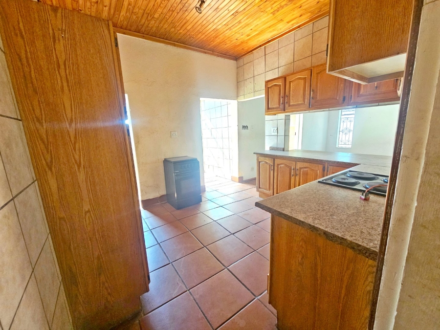 3 Bedroom Property for Sale in Strubenvale Gauteng