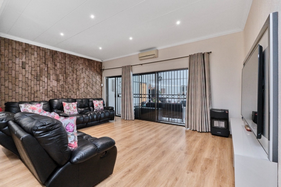 4 Bedroom Property for Sale in Malanshof Gauteng
