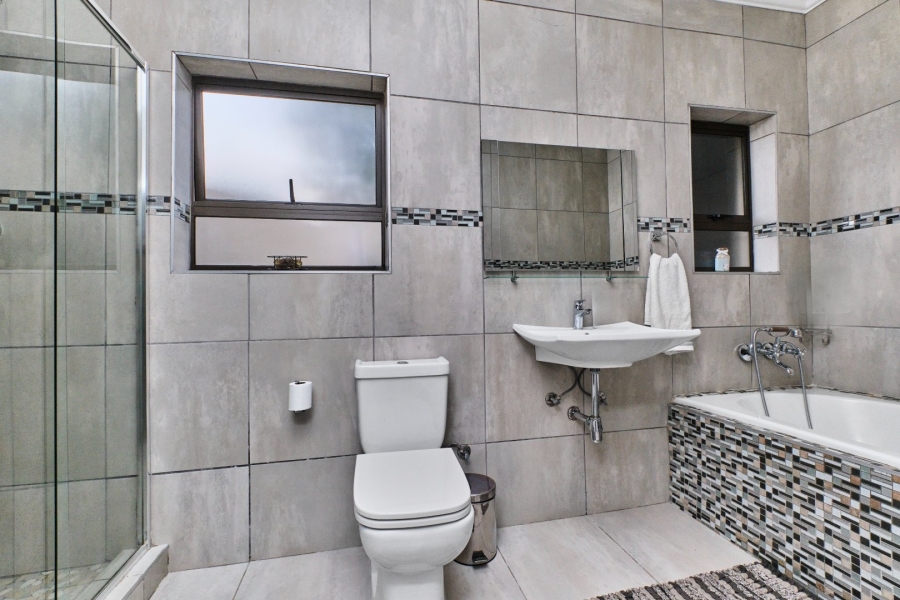4 Bedroom Property for Sale in Malanshof Gauteng