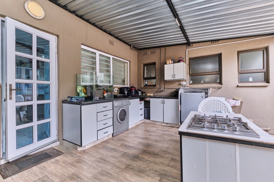 4 Bedroom Property for Sale in Malanshof Gauteng