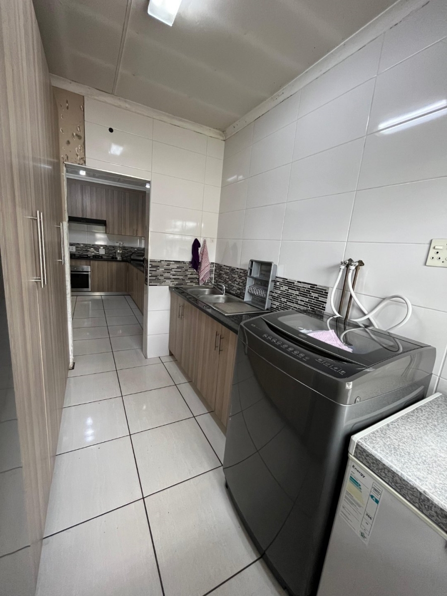 3 Bedroom Property for Sale in Jan Niemand Park Gauteng