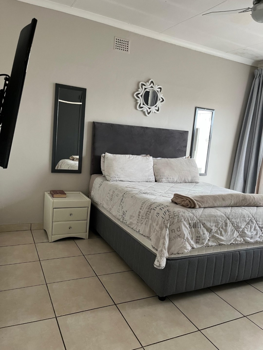 3 Bedroom Property for Sale in Jan Niemand Park Gauteng
