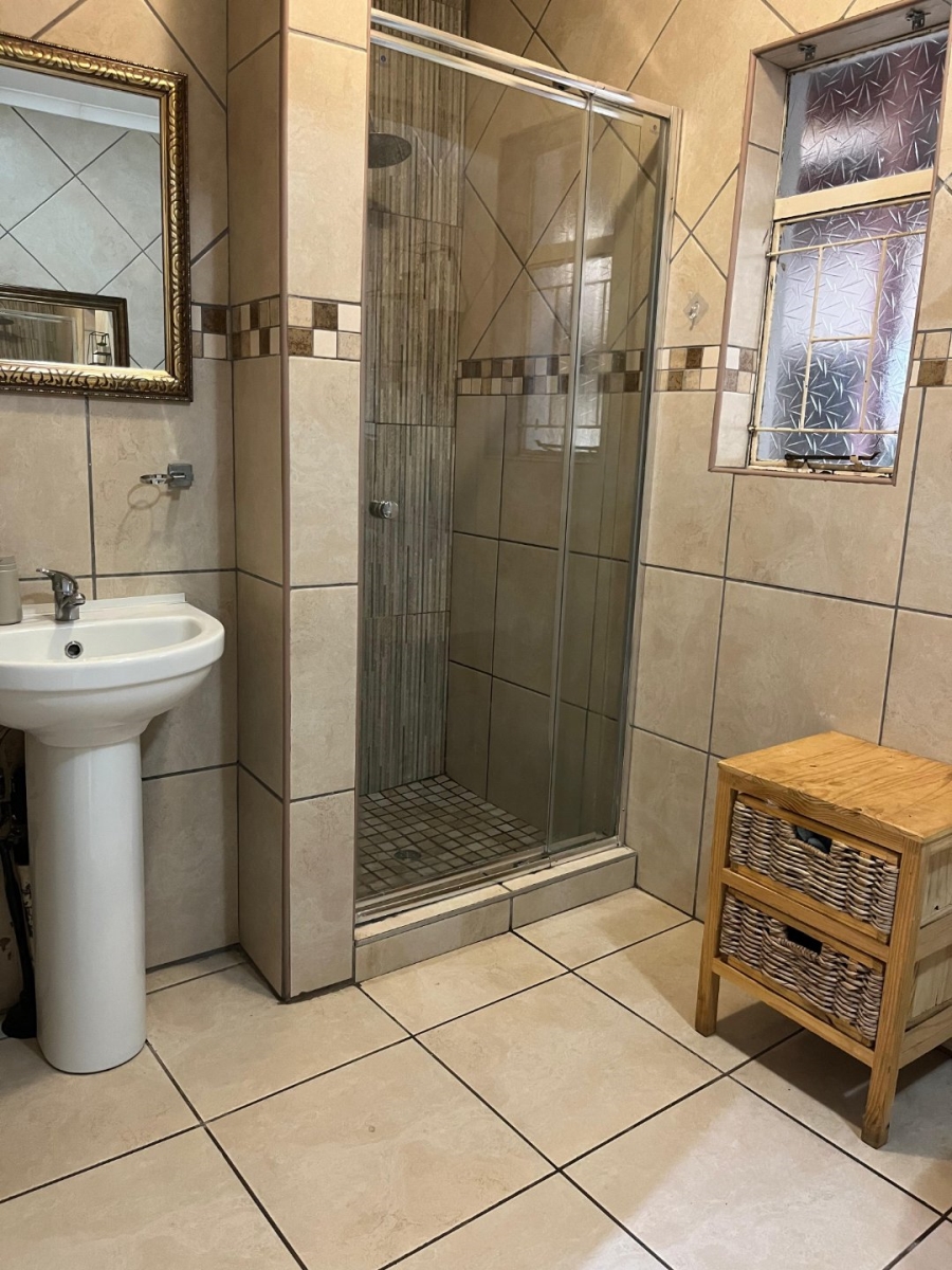 3 Bedroom Property for Sale in Jan Niemand Park Gauteng